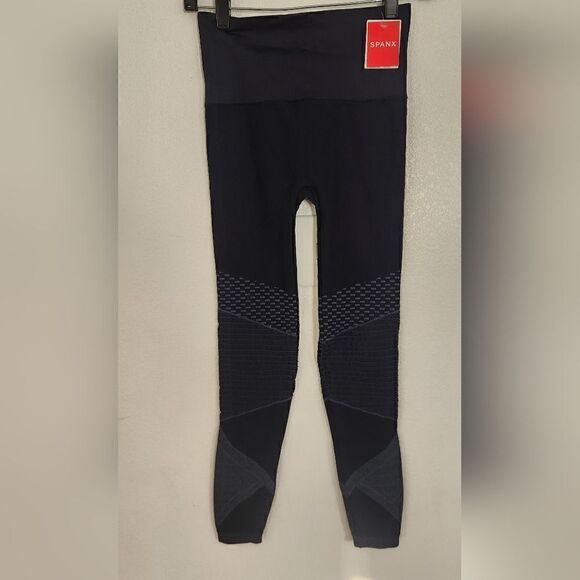 Spanx Look At Me Know Seamless Moto Leggings Indigo Sky Size Small - Picture 10 of 11